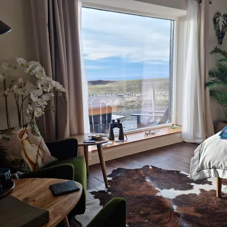 Abhaig Boutique B&B - Small & Luxurious In A Great Location!-3